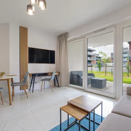 Ukiel, Sun & Snow Apartment